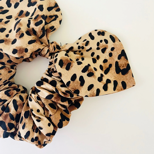 Bow Scrunchie - Cheetah